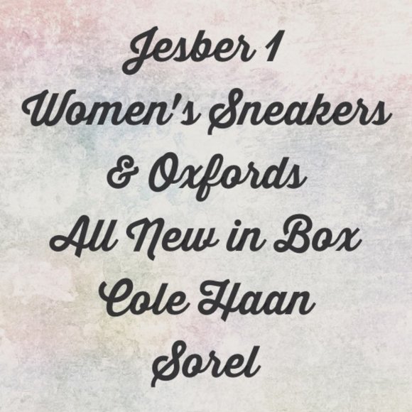 Shoes - Women's Sneakers